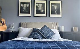 Follies Suites Ballyvoile
